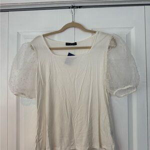 NWT - Kim & Cami White Puff Sleeve Blouse